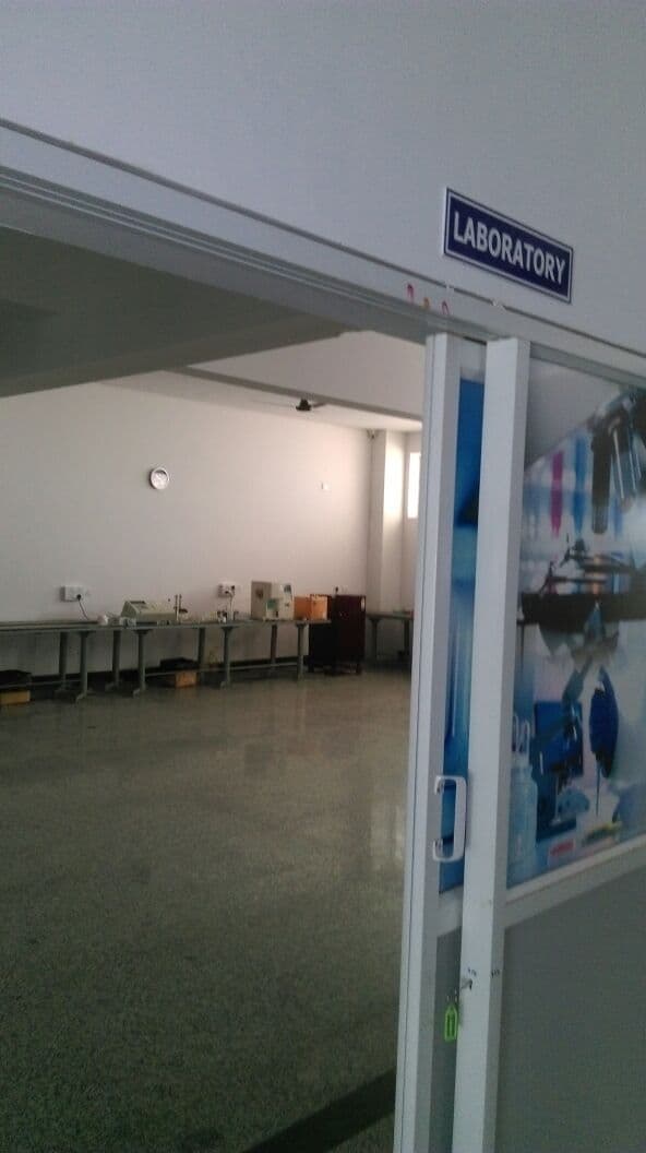 Automated clinical pathology laboratory at NJ Hospital